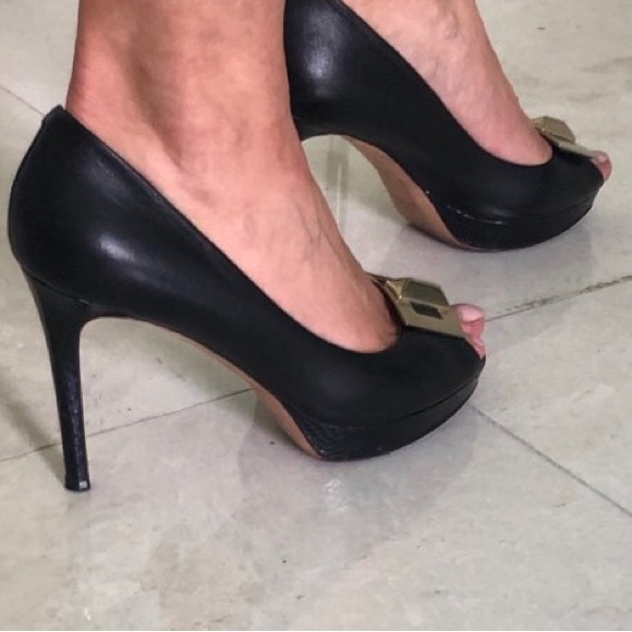 Emilio Pucci Black Leather Peep-Toe Heels Size 39 - Picture 5 of 10